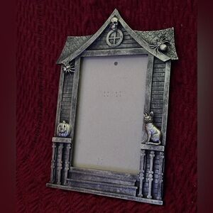 Halloween picture frame